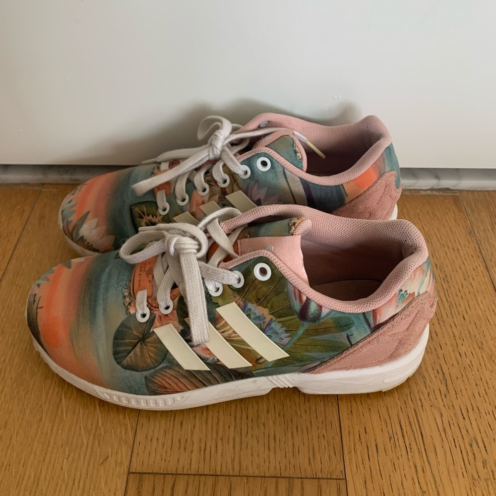 Adidas shoes - limited edition - great condition